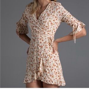 Altar'd State Cream Floral Long Sleeve Dress size small